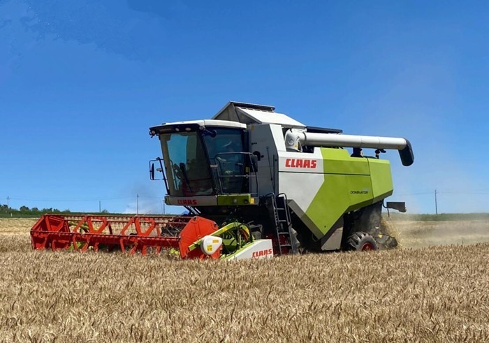 Five Types of Harvester Accident Hazards and Preventive Measures